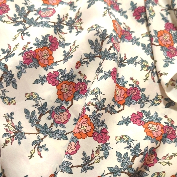 FINAL SALS 🆕🌿MAX STUDIO OFF SHOULDER TOP🌿 - Picture 3 of 6